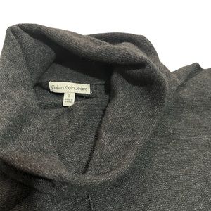 Calvin Klein Jeans Gray Turtleneck Size S